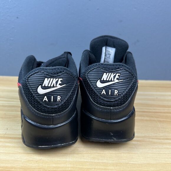 Nike Air Max 90 Sneakers Black Red CT3622-991 Women's Size 9 - Picture 5 of 9